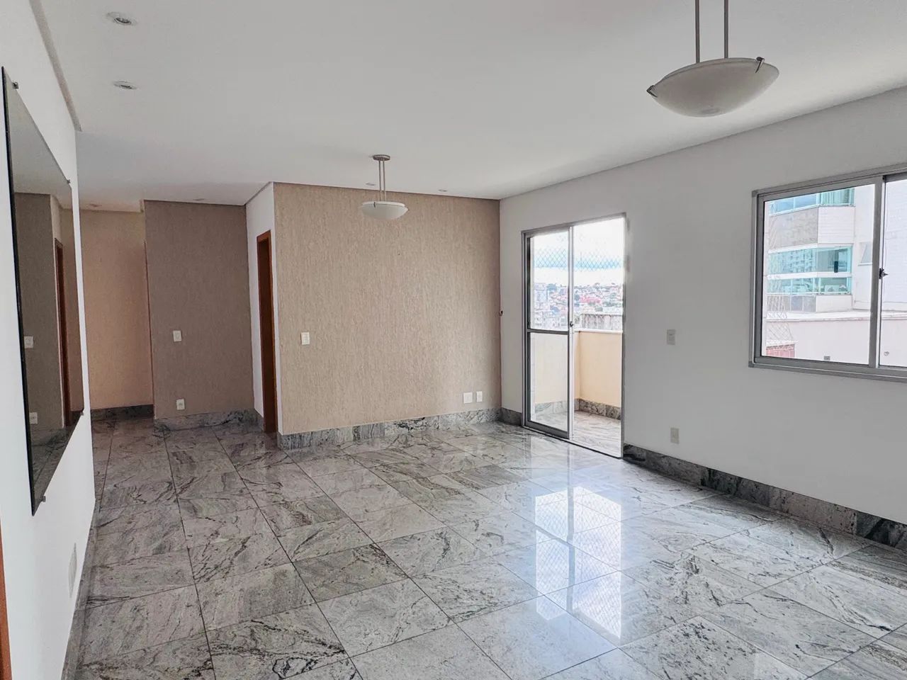 Apartamento Buritis 3 quartos 2 vagas