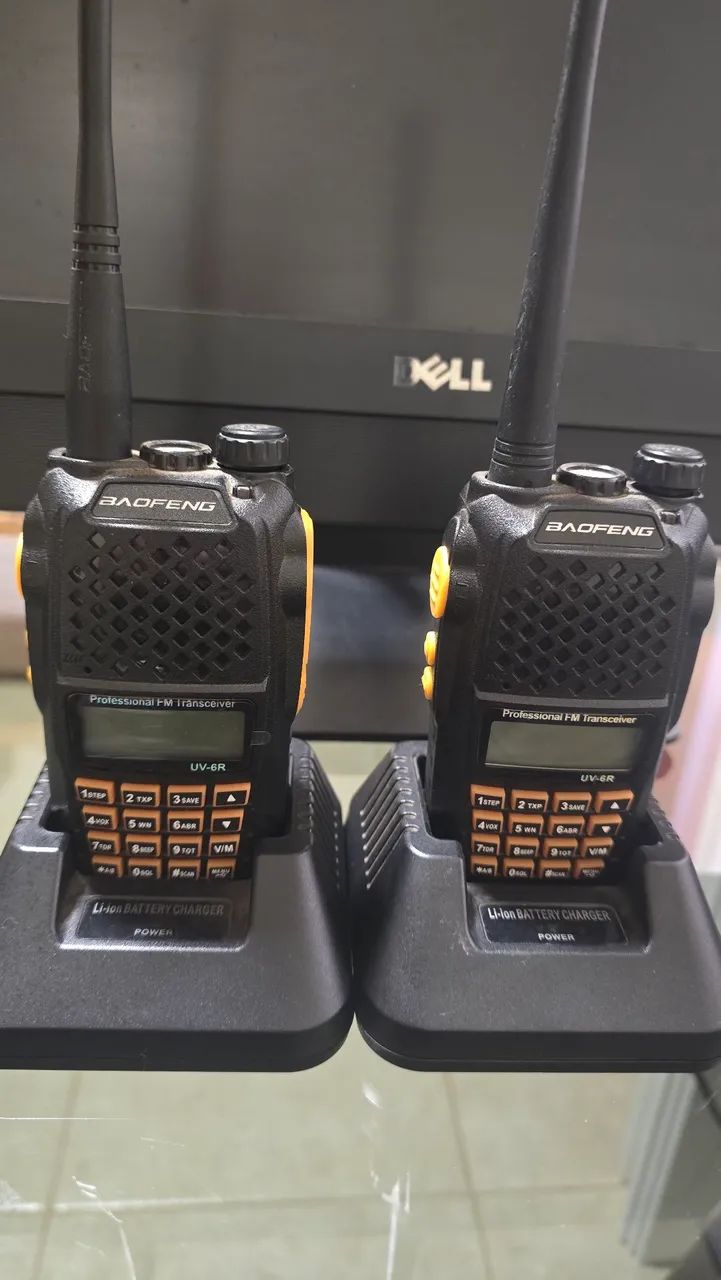 Radio Baofeng UV-6R Walk talk