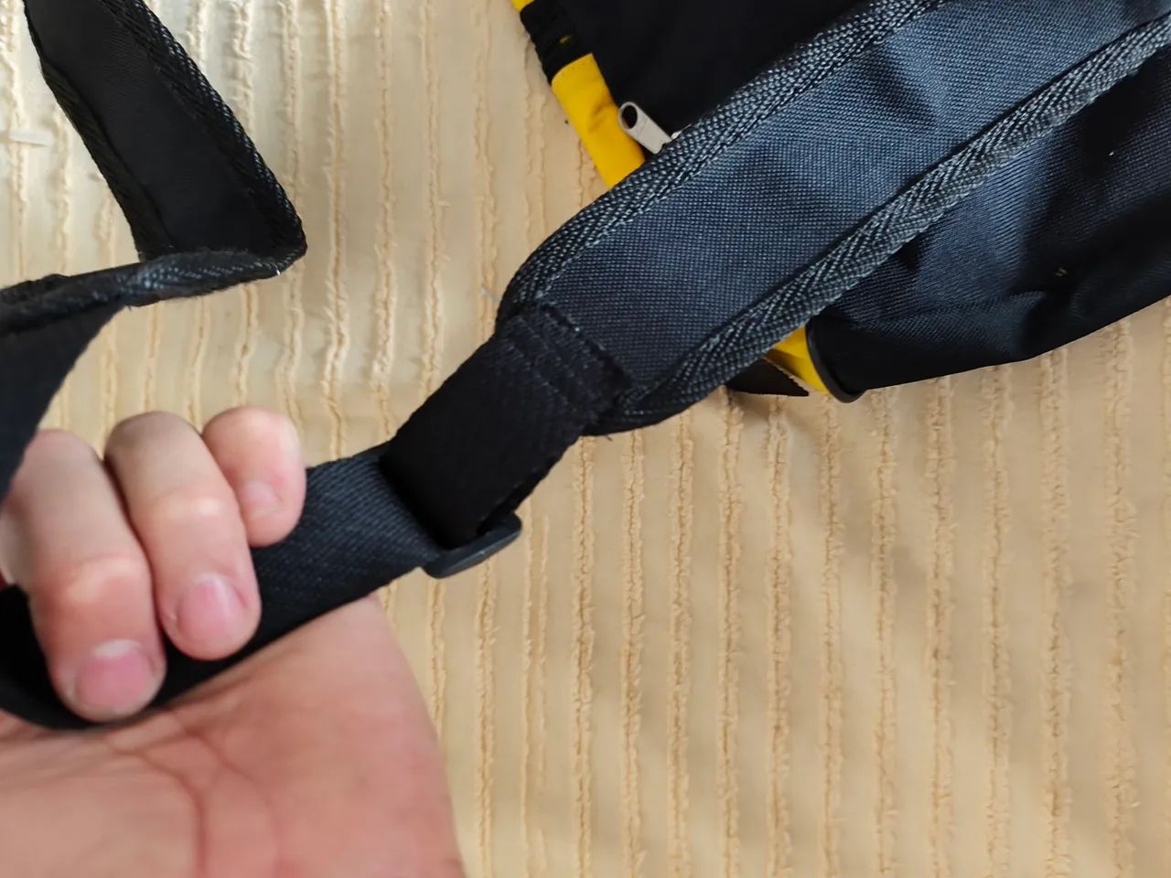 Mochila transversal nova última peça  - Foto 4