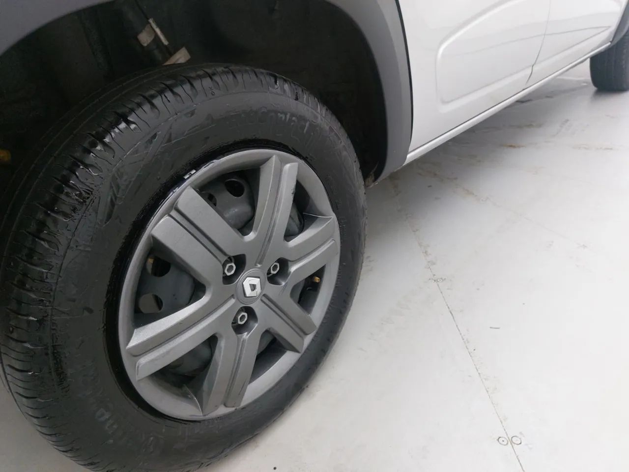 Renault Kwid 1.0 Zen, foto 14 de 18