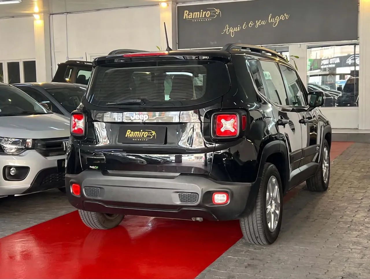 Jeep Renegade 1.8 4X2 Flex 16V Aut. 2017 - Foto 5