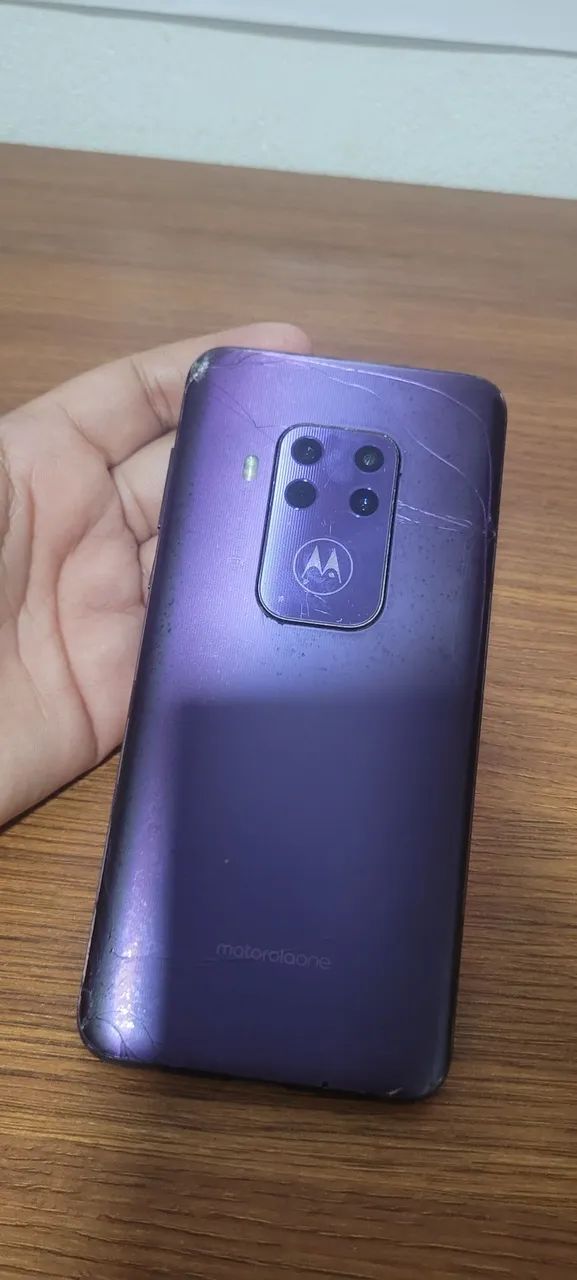 VENDO - MOTOROLA ONE ZOOM - Foto 2
