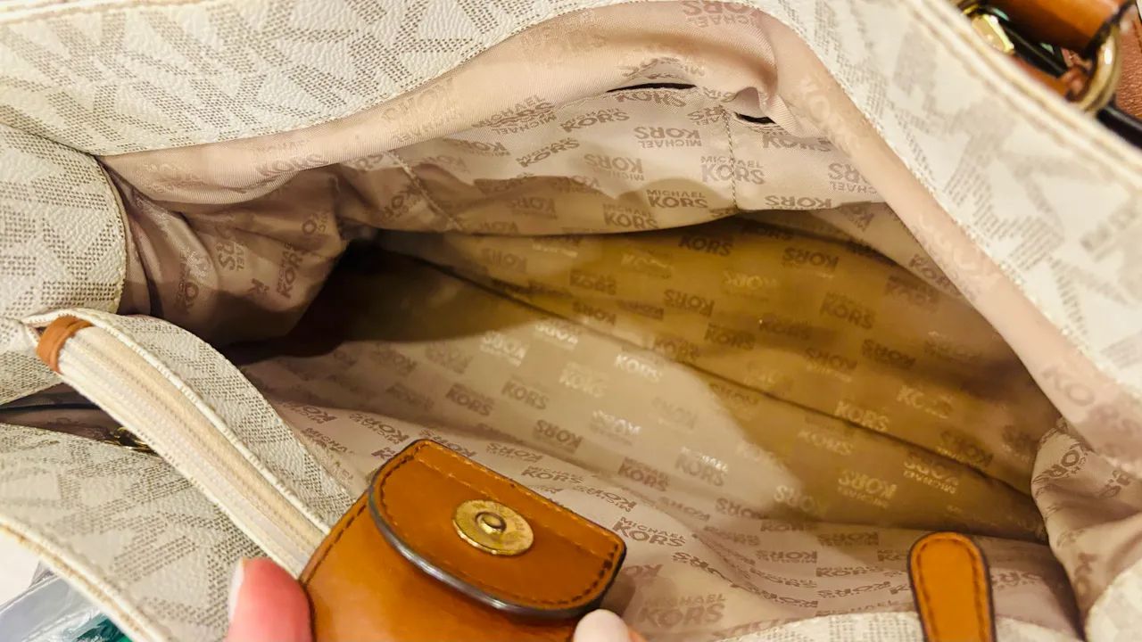 BOLSA MICHAEL KORS IMPECÁVEL  - Foto 5