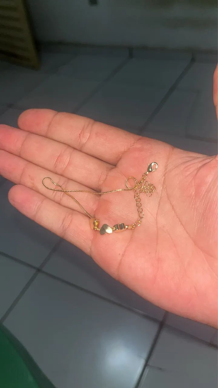 Vendo pulseira banhada ouro nunca usada 