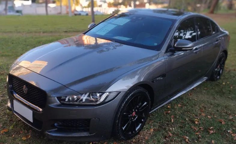 Jaguar XE 2.0 Turboch. R-sport 240/250cv Aut. 2017
