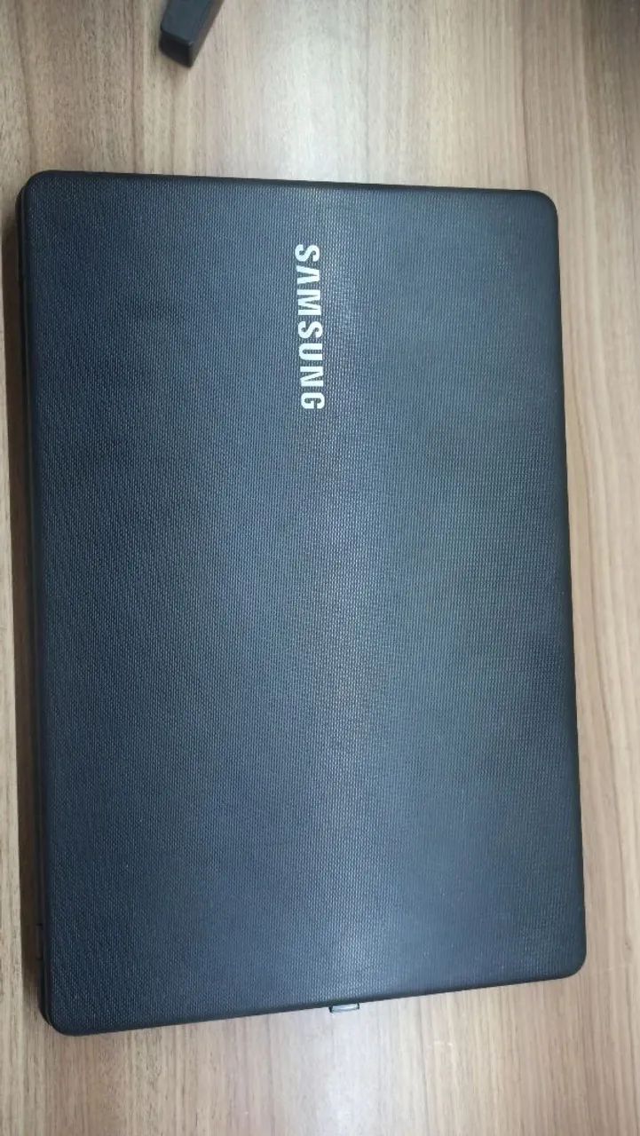 Vendo notebook Samsung  - Foto 3