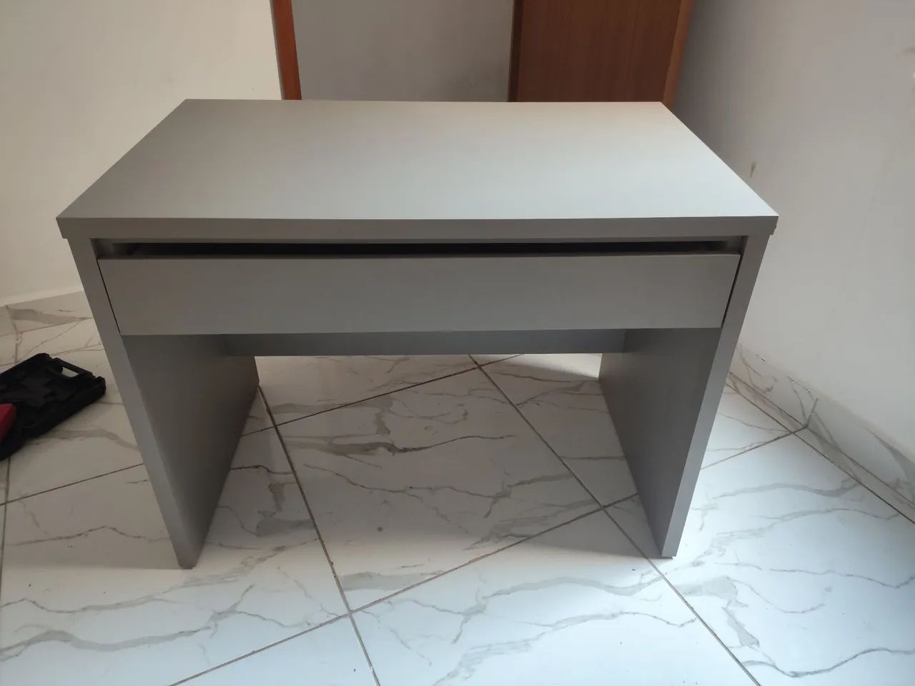 Escrivaninha Cinza MDF - Foto 2