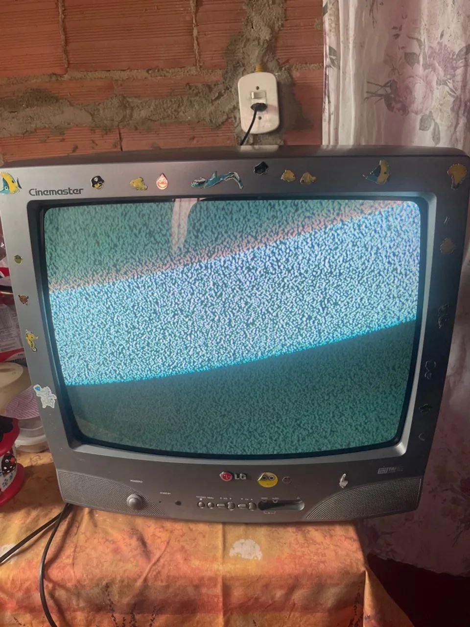 TV LG Cinemaster 20 polegadas, modelo CP-20J52. - Foto 5