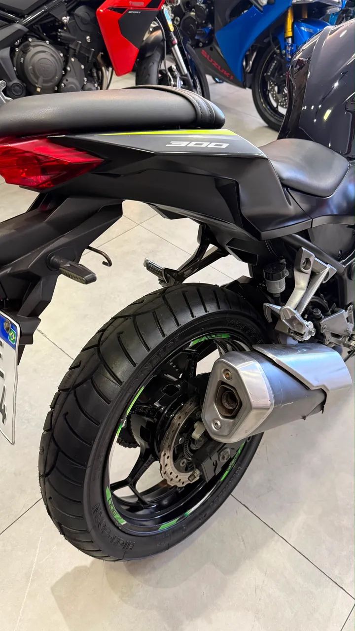 KAWASAKI Z300 - Foto 5