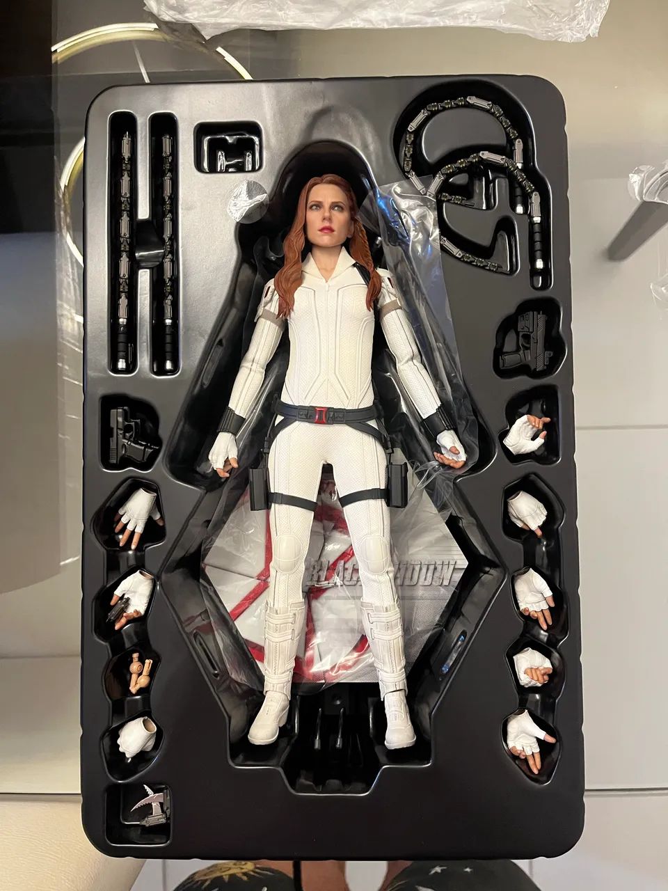 Black widow viúva negra snow suit traje branco nova e completa  - Foto 3