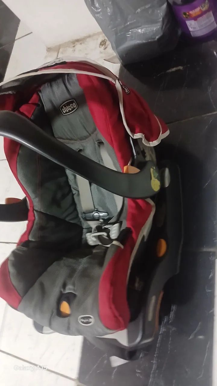 Bebê Conforto Chicco KeyFit 30 com Base para Carro - Vermelho e Cinza - Foto 2