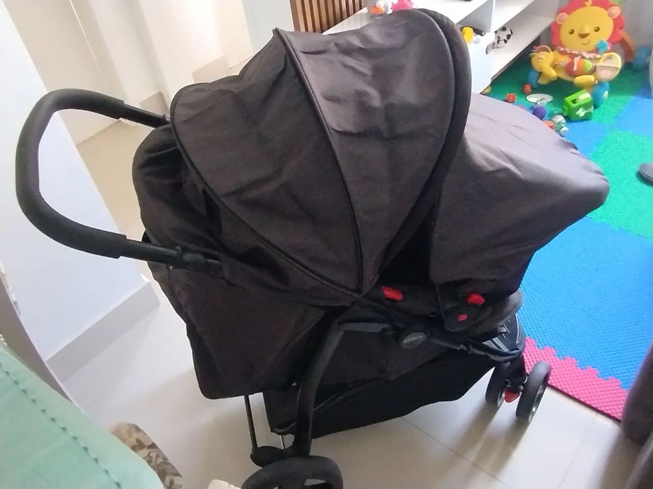 Carrinho de bebê com bb conforto COSCO  - Foto 4