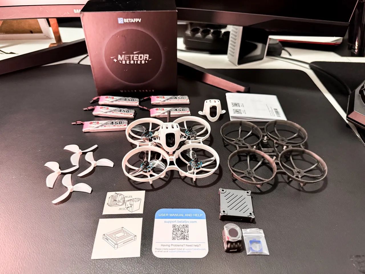 Drone BETAFPV Meteor75 Pro - Kit com acessórios e peças extras