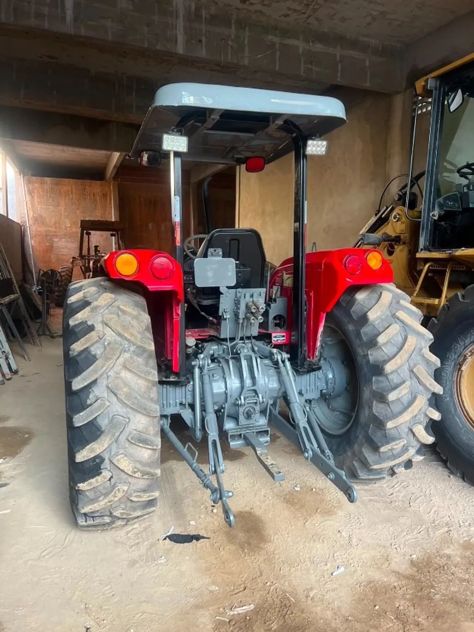 Trator MF 4283 - Foto 4