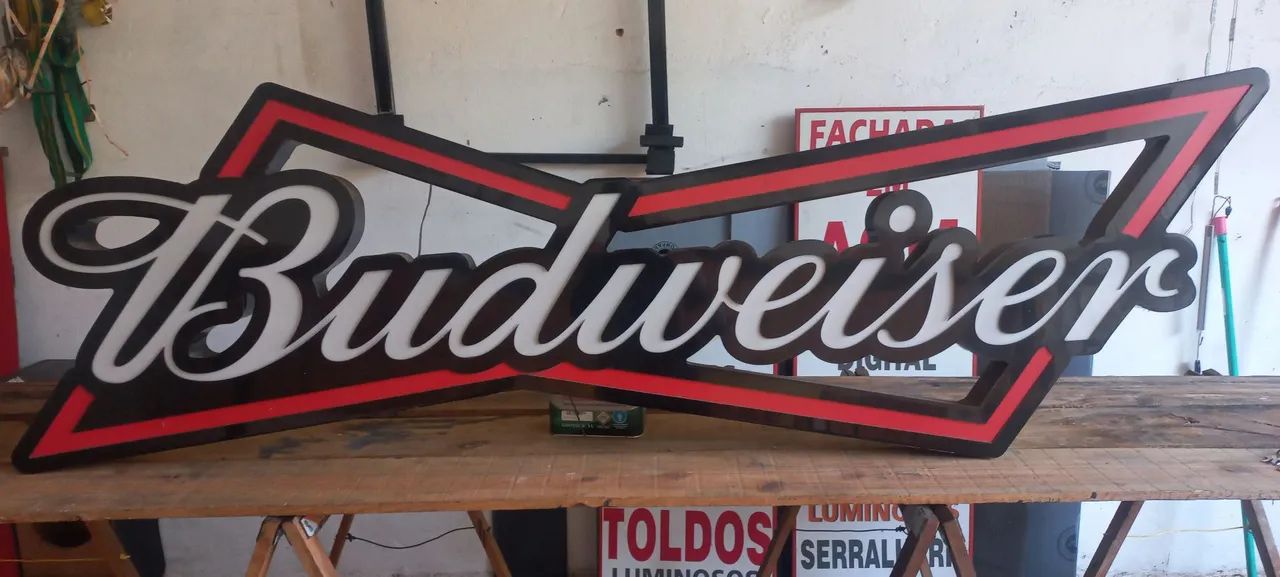 Luminoso de aclilico