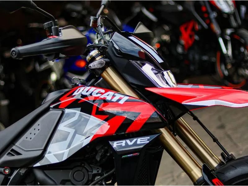DUCATI HYPERMOTARD 698 MONO - Foto 4