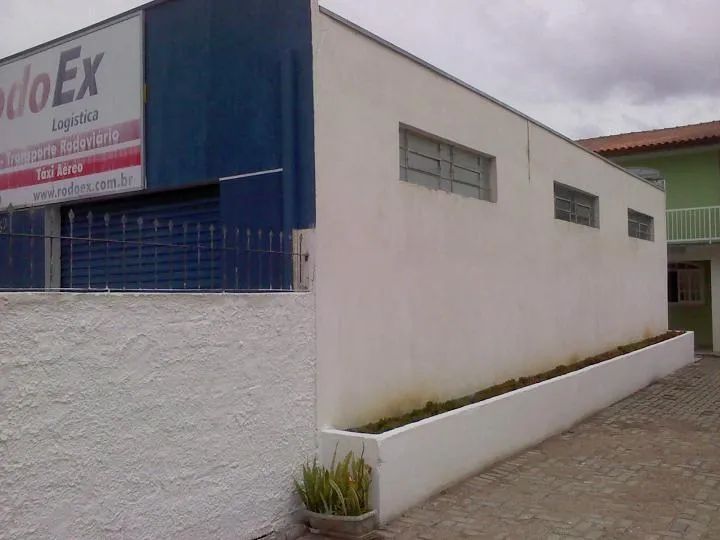 Sobrado e barracão a venda - Foto 2
