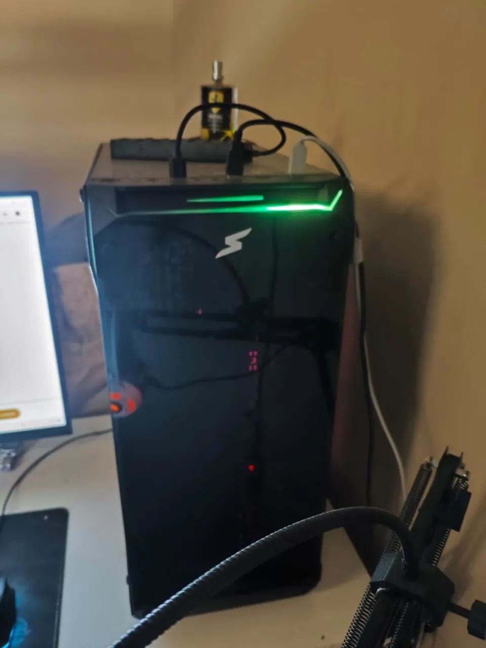 PC GAMER DE ALTA PERFORMANCE (ACEITO TROCA)