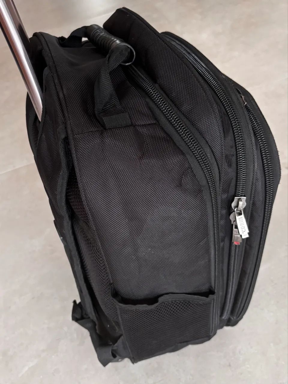 Mochila com rodinhas  - Foto 5