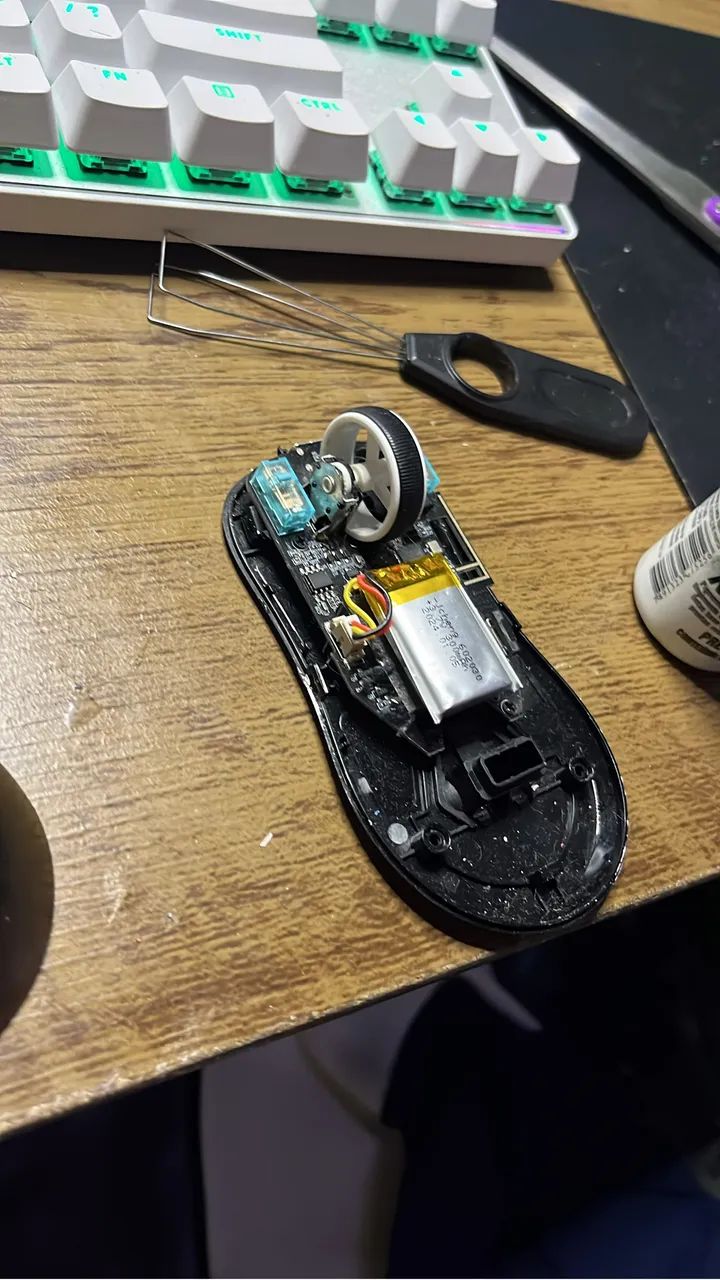 MANUTENÇÃO/LIMPEZA EM NOTEBOOKS, DESKTOPS E MONITORES - Foto 2