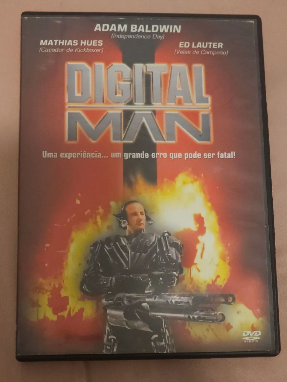 DVD - Digital Man - Adam Baldwin - Mathias Hues - Ed Lauter - Dublado