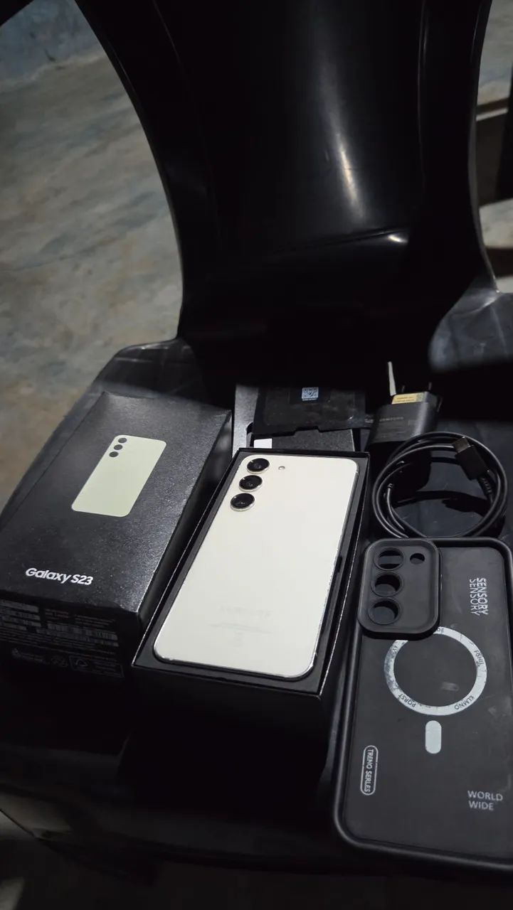 Galaxy S23 256GB