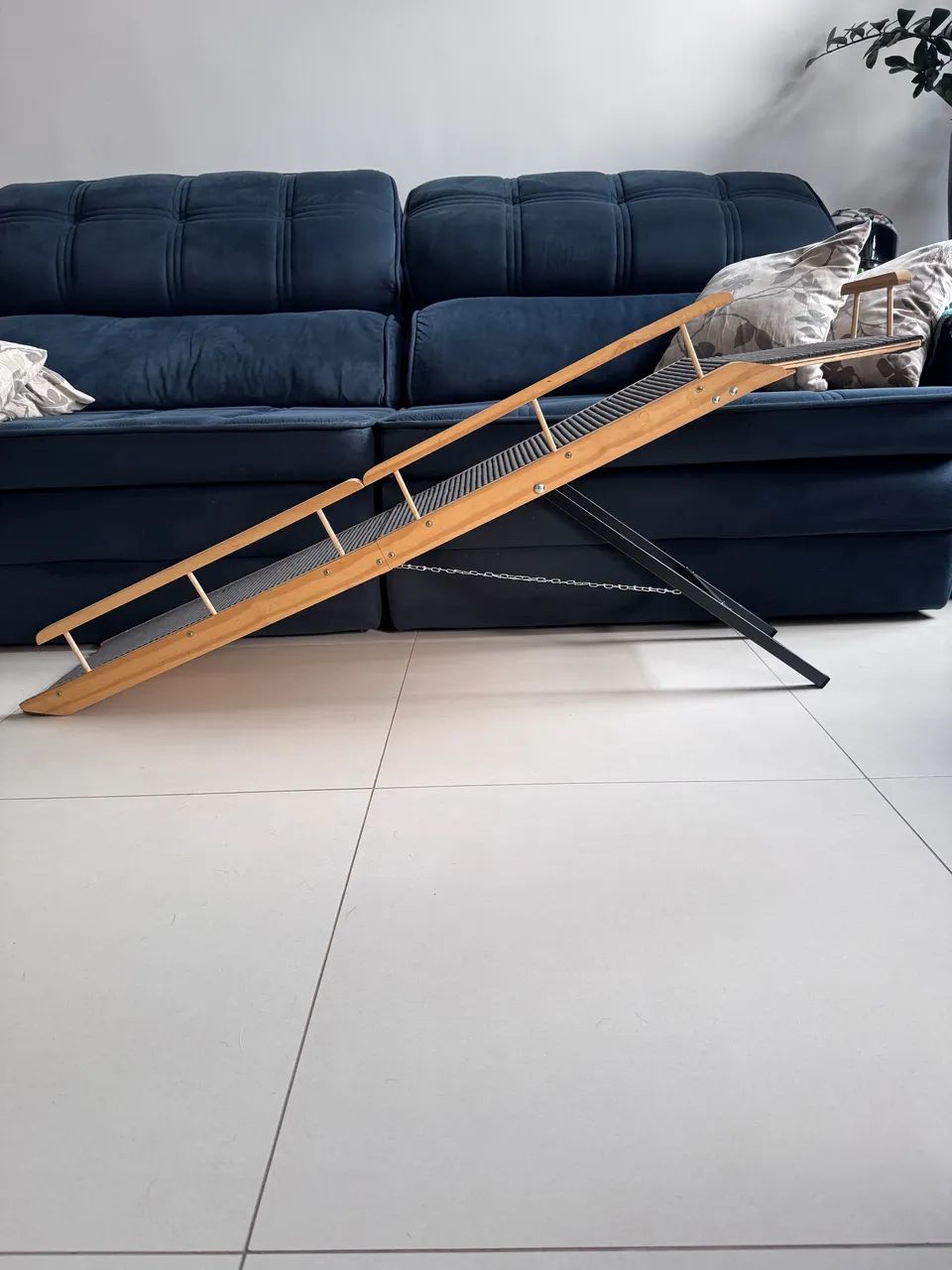 Rampa Pet Top Plus 150 (Madeira e pés em alumínio) - R$150,00 - Foto 2