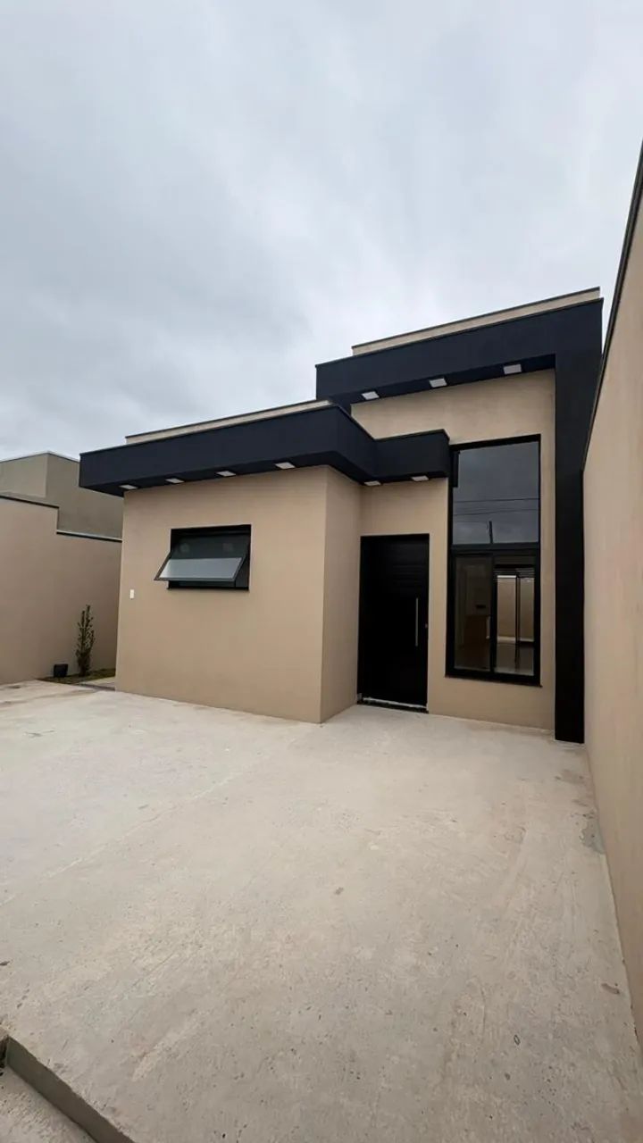 Casa Nova à Venda - Parque Itapê