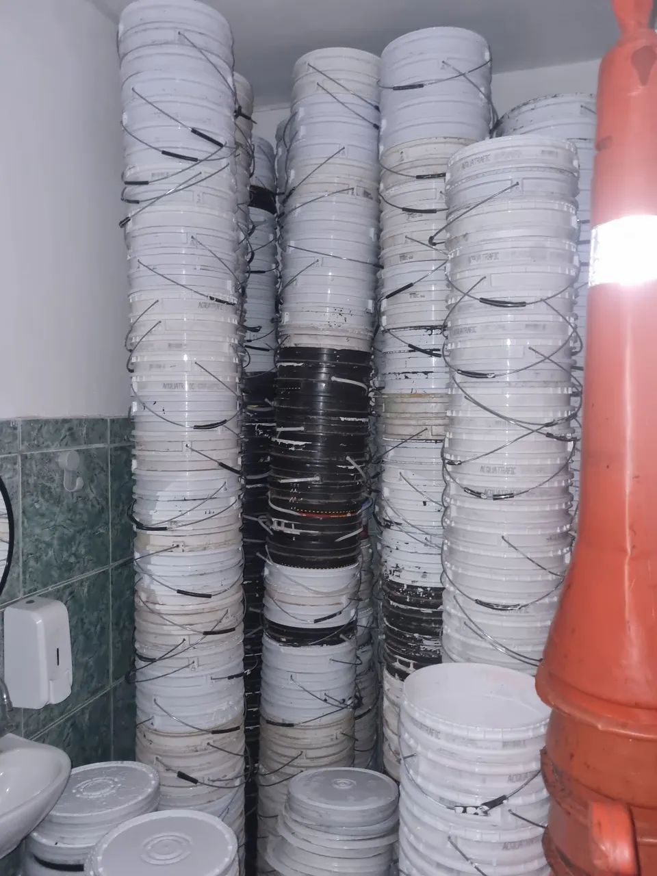 BALDES DE PLASTICOS - Foto 2