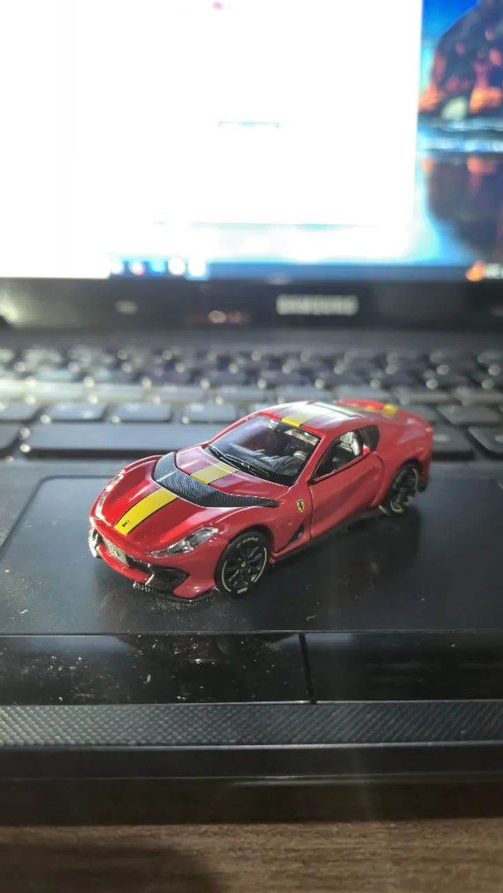 Ferraris Burago 1/64 - Foto 4