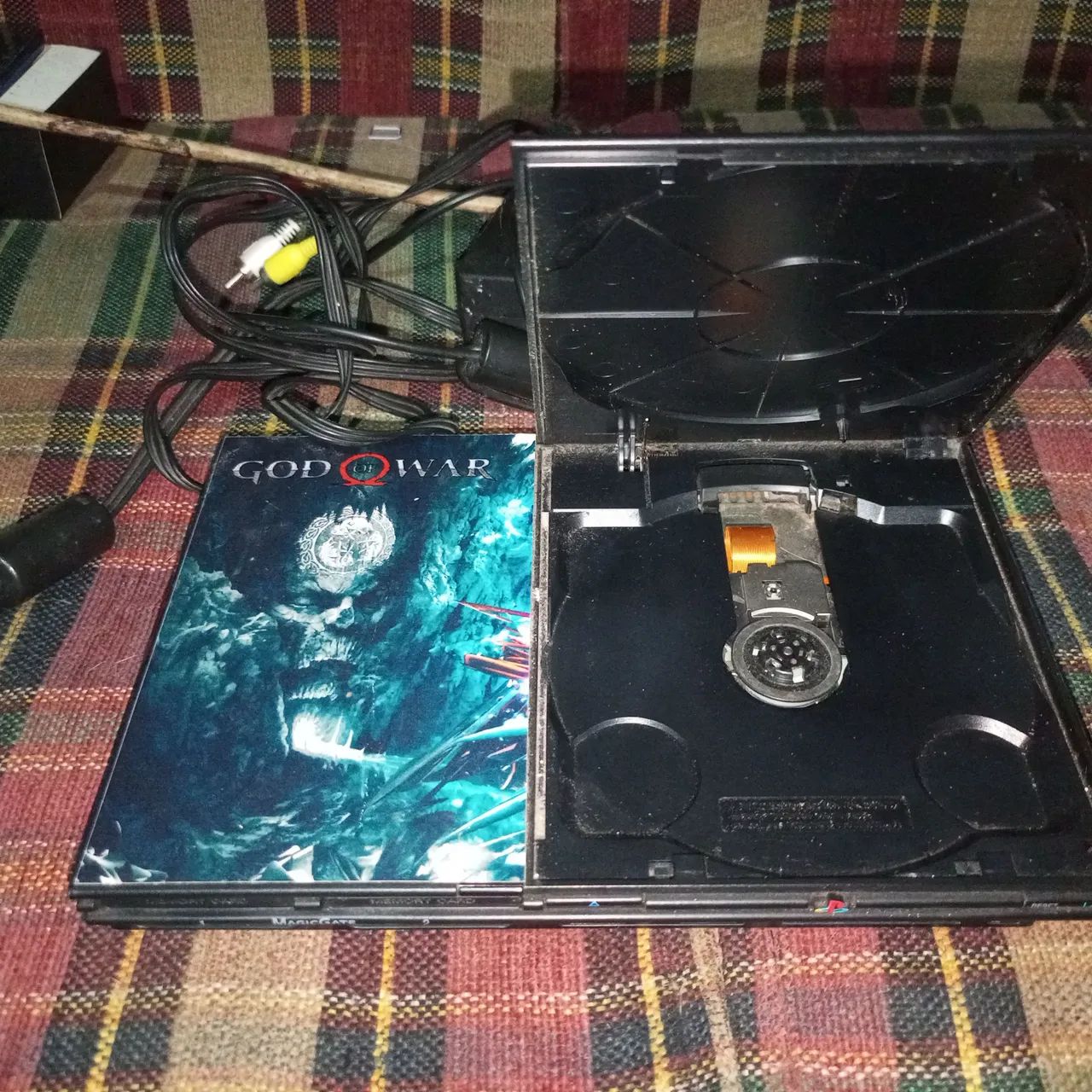 PlayStation 2 sem controles - Foto 3