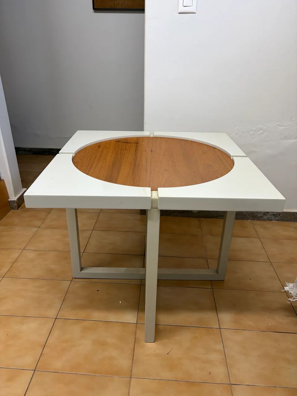 Mesa de Canto Moderna (MDF e Laqueada) - 70x70 cm - Foto 4