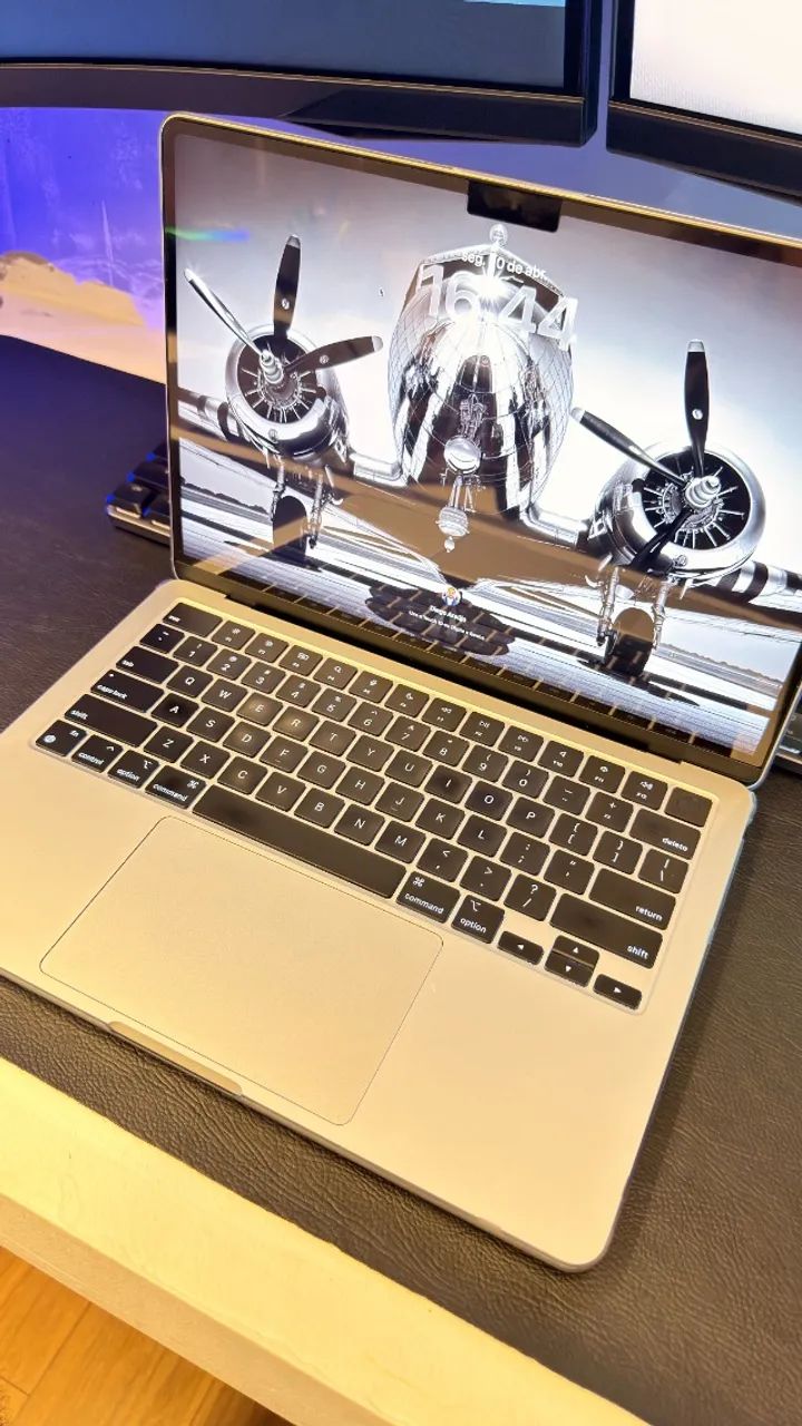 MacBook Air M3 2024 Silver 13
