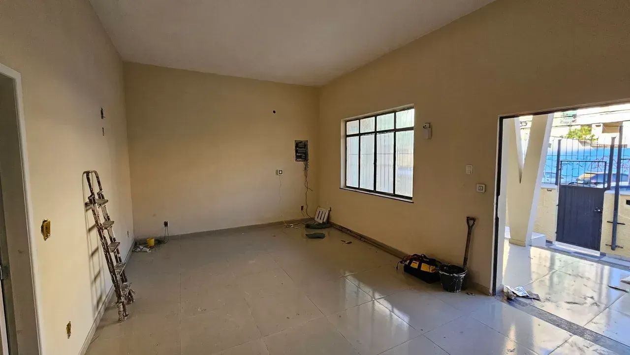 Casa comercial no Centro com 5 quartos perto da garagem do SAMU - Foto 2