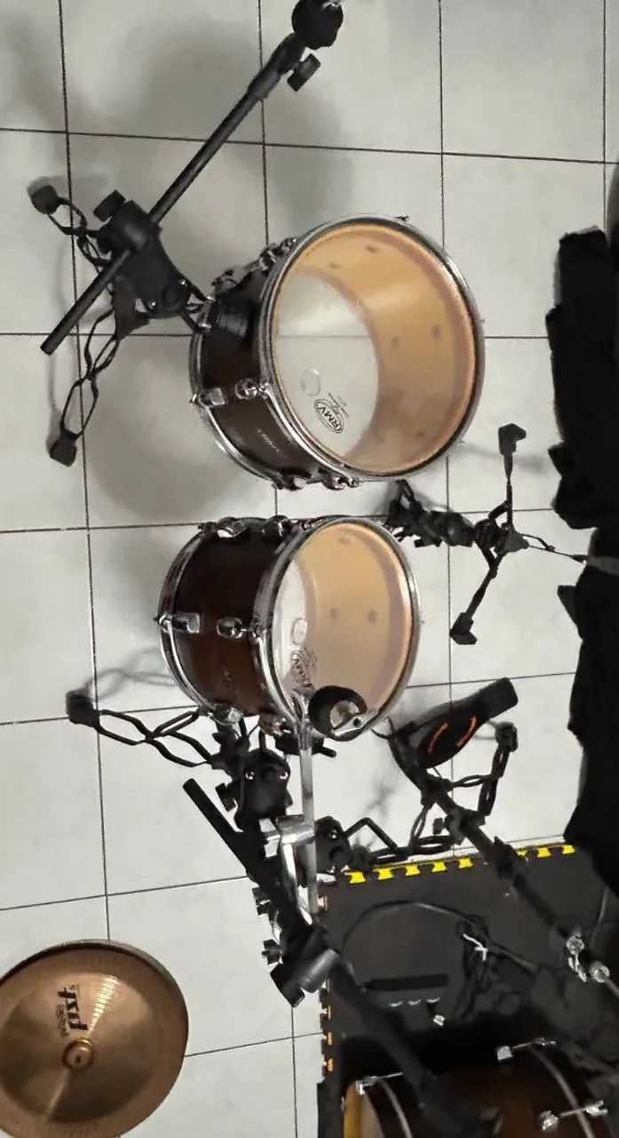 Ferragens para Bateria