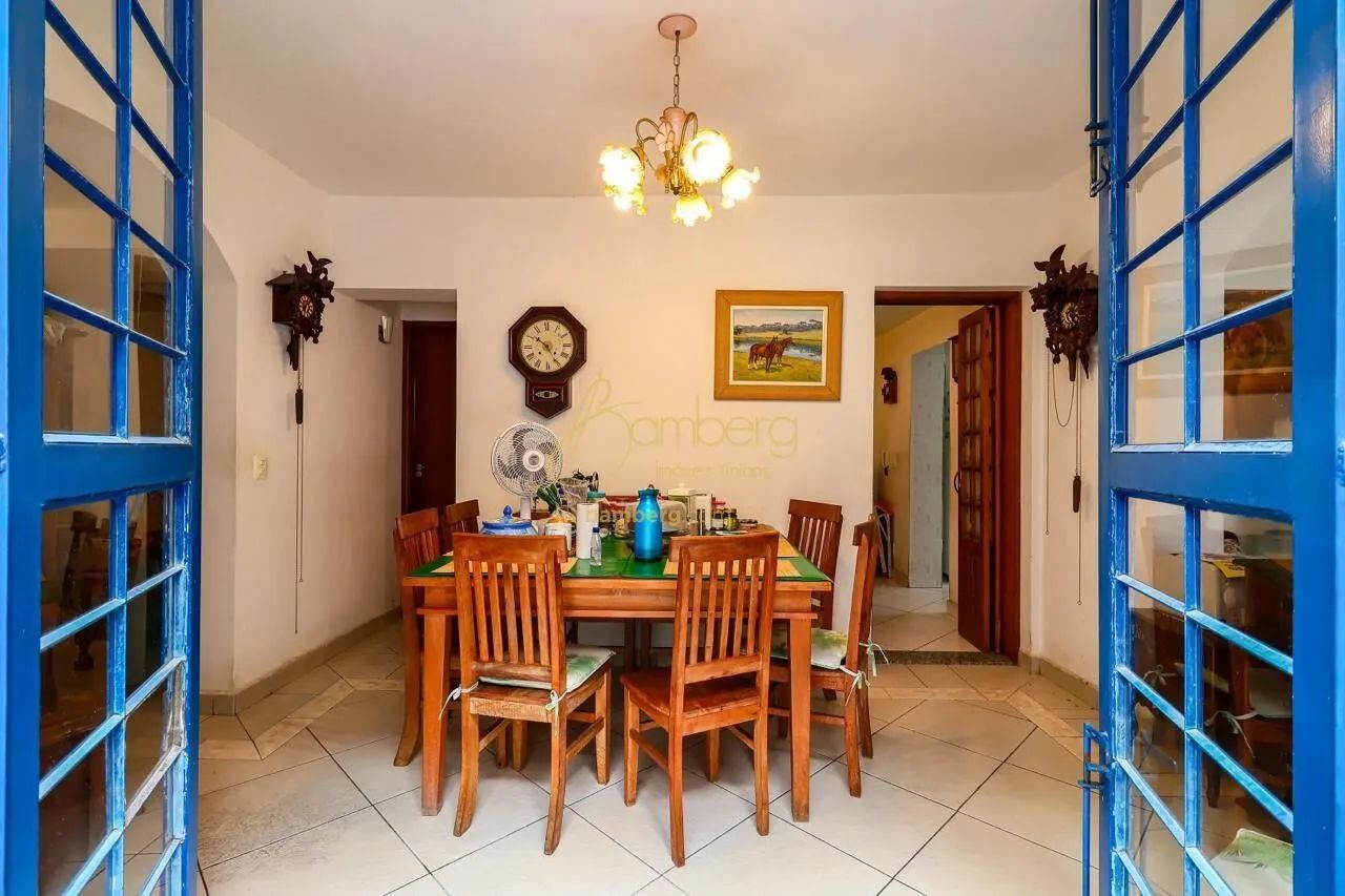 CASA COM 3 DORMITÓRIOS, EDÍCULA E 6 VAGAS NO JARDIM LEONOR - Foto 4