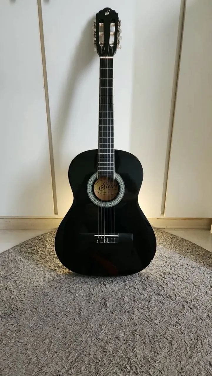 Violão clássico seminovo