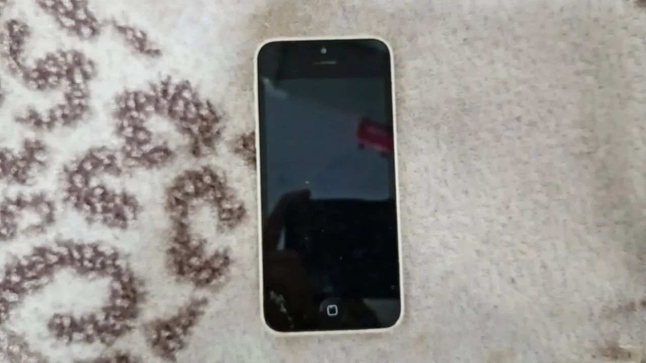 Iphone 5c para retirada de peças 