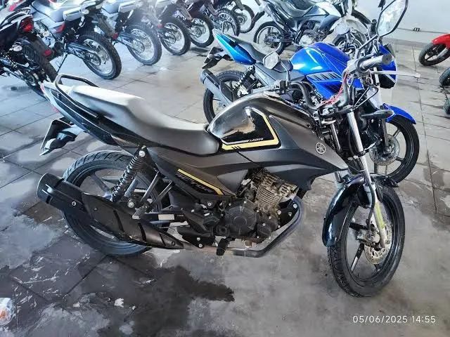 moto factor 150 preta