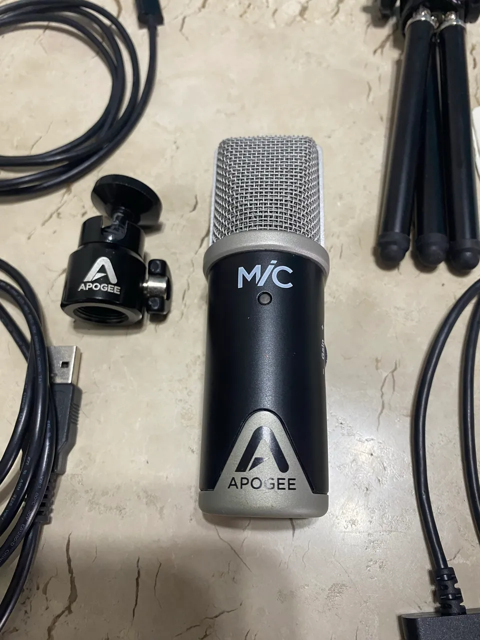 MICROFONE BLUE YETICASTER KIT NOVO - Microfones e Gravadores