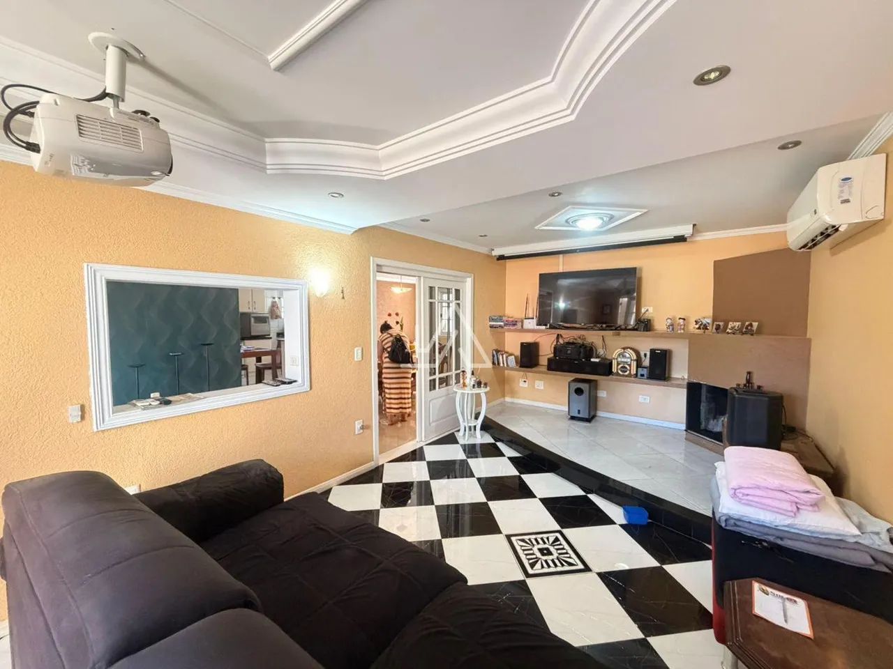 CASA DE 3 DORMITÓRIOS E ESPAÇO COMERCIAL - Foto 5