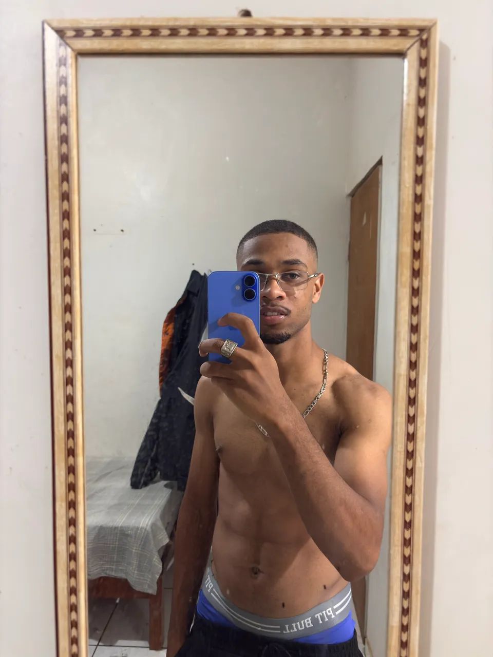 IPHONE 16 ULTRAMARINE  - Foto 2