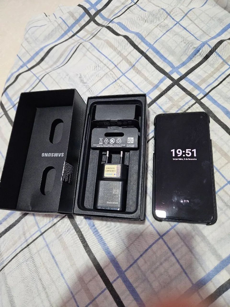 SAMSUNG GALAXY S10e - Foto 3