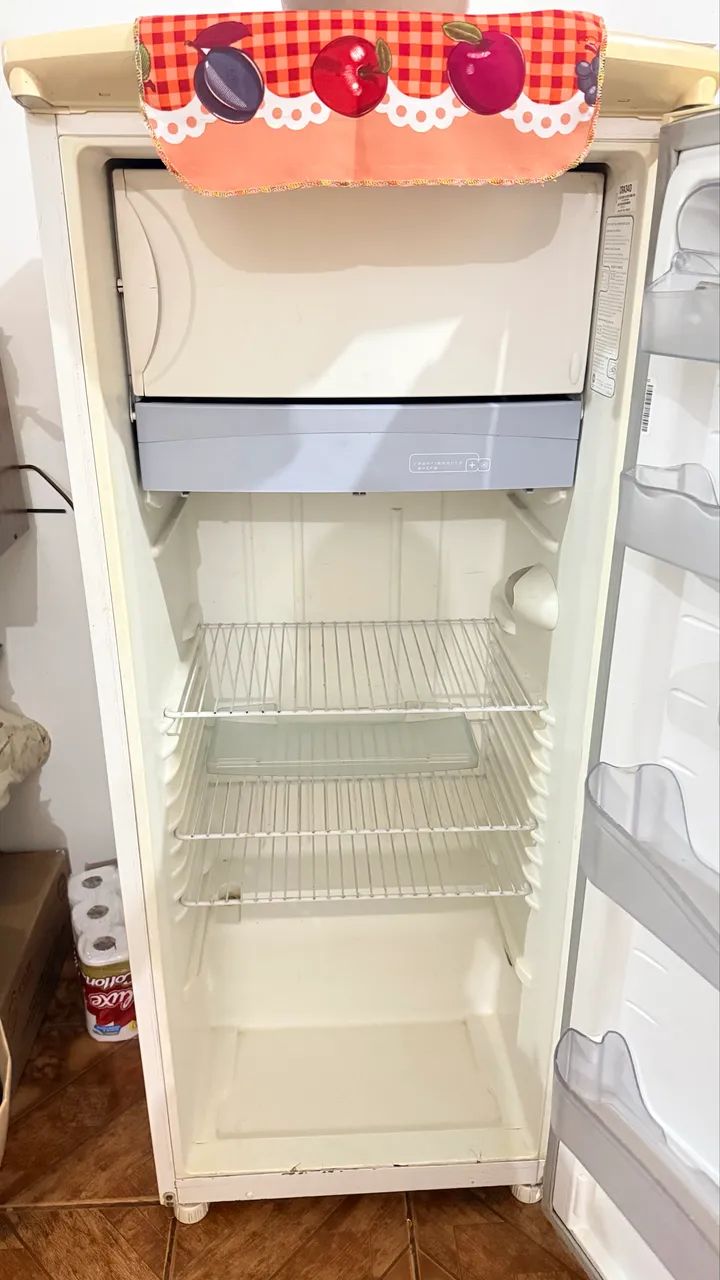 Geladeira - Foto 2