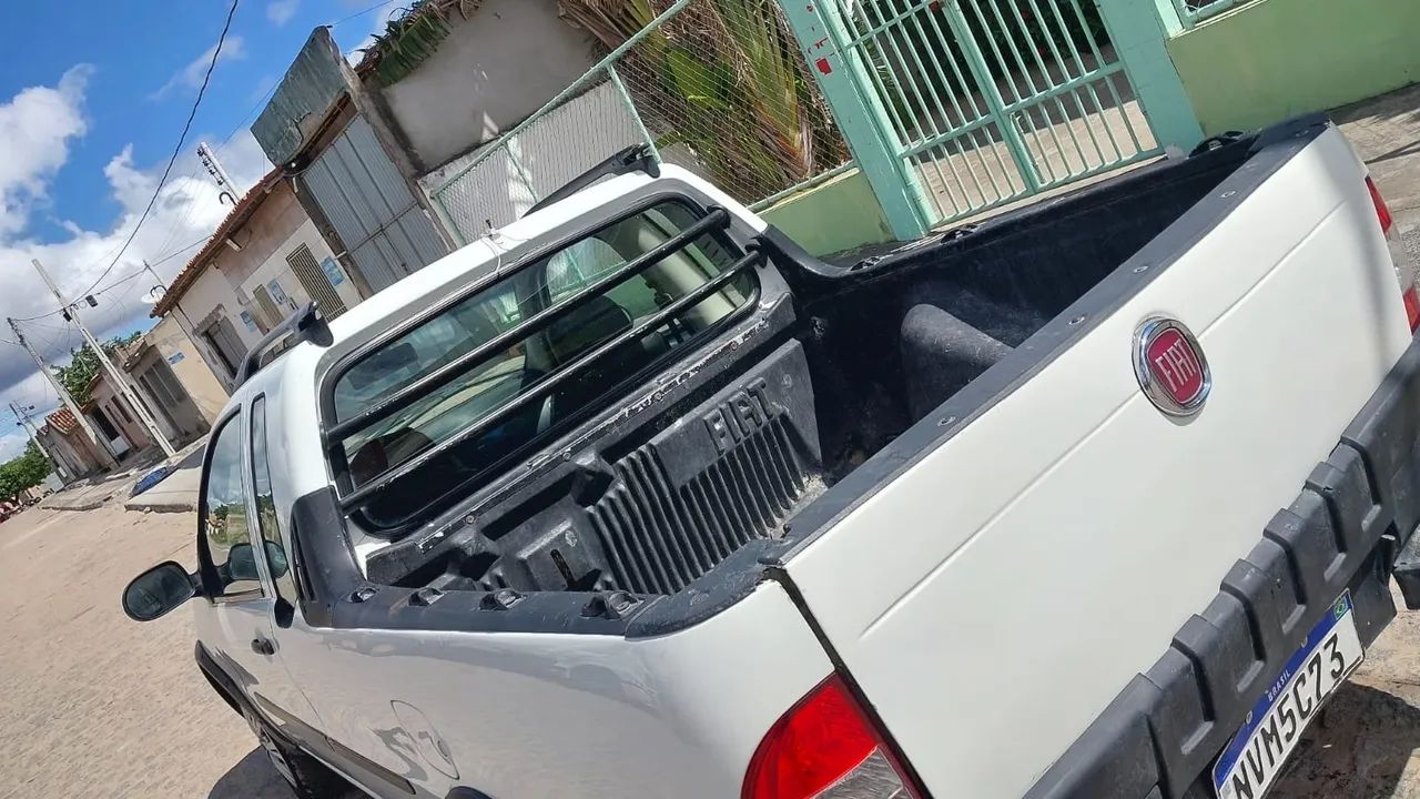 Fiat Strada 1.4 MPI Fire Flex 8V CE 2012 - Foto 4