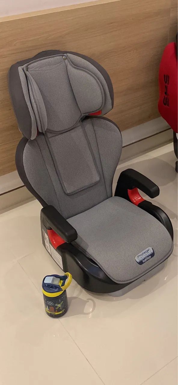 Cadeirinha de bebê para automóveis 