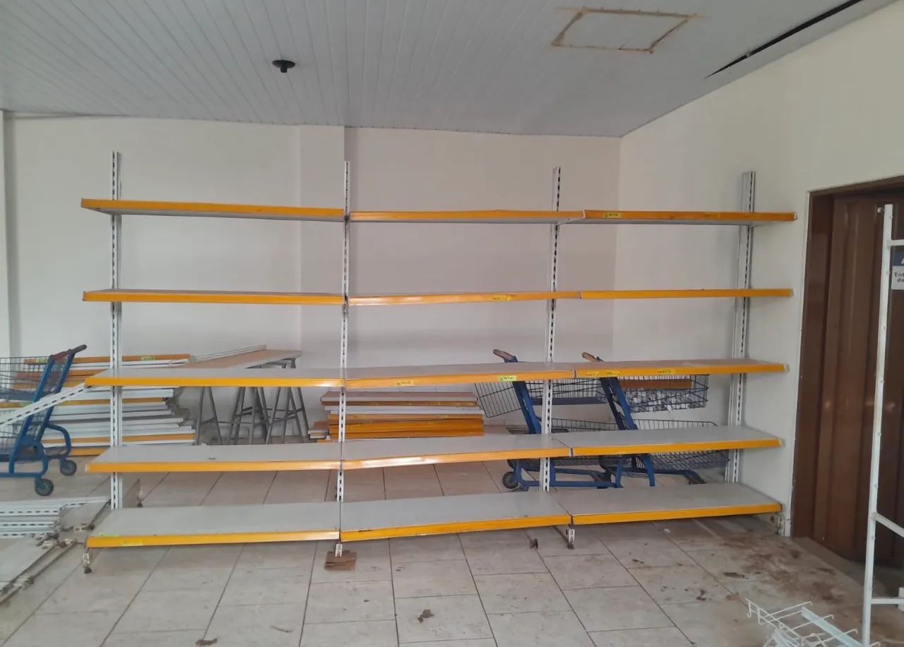 Gôndolas para Lojistas - ÓTIMA OPORTUNIDADE! - Foto 4