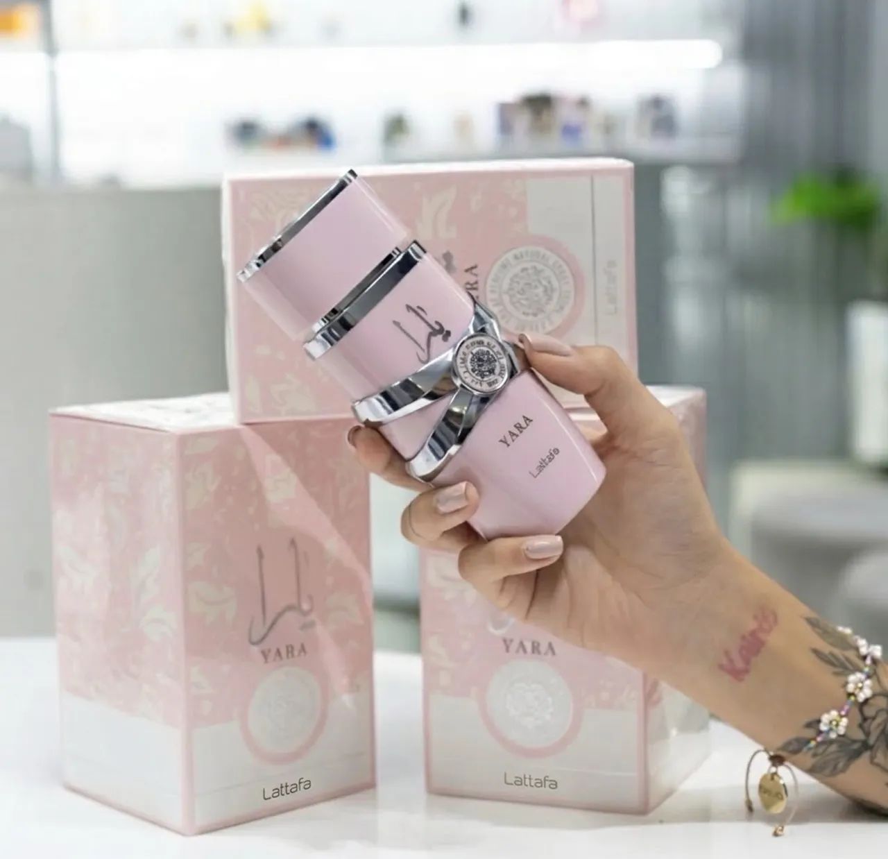 Perfume Lattafa Yara Eau de Parfum 100ml