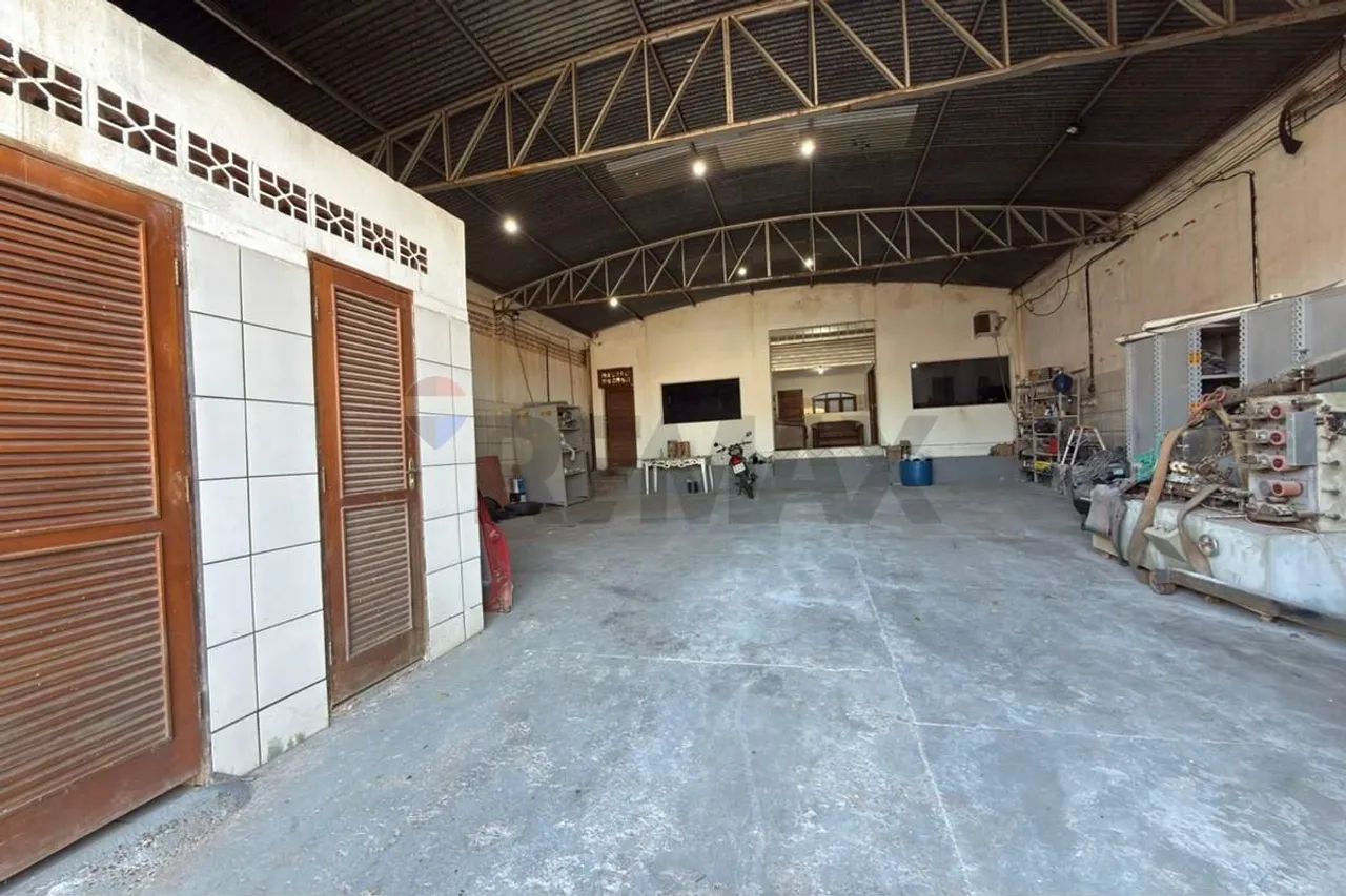 "Alugue Galpão Comercial na Rua Rio Branco, SP" - Foto 3