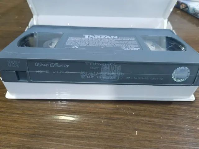 FITA VHS TARZAN LEGENDADO  - BEM CONSERVADA  - Foto 5